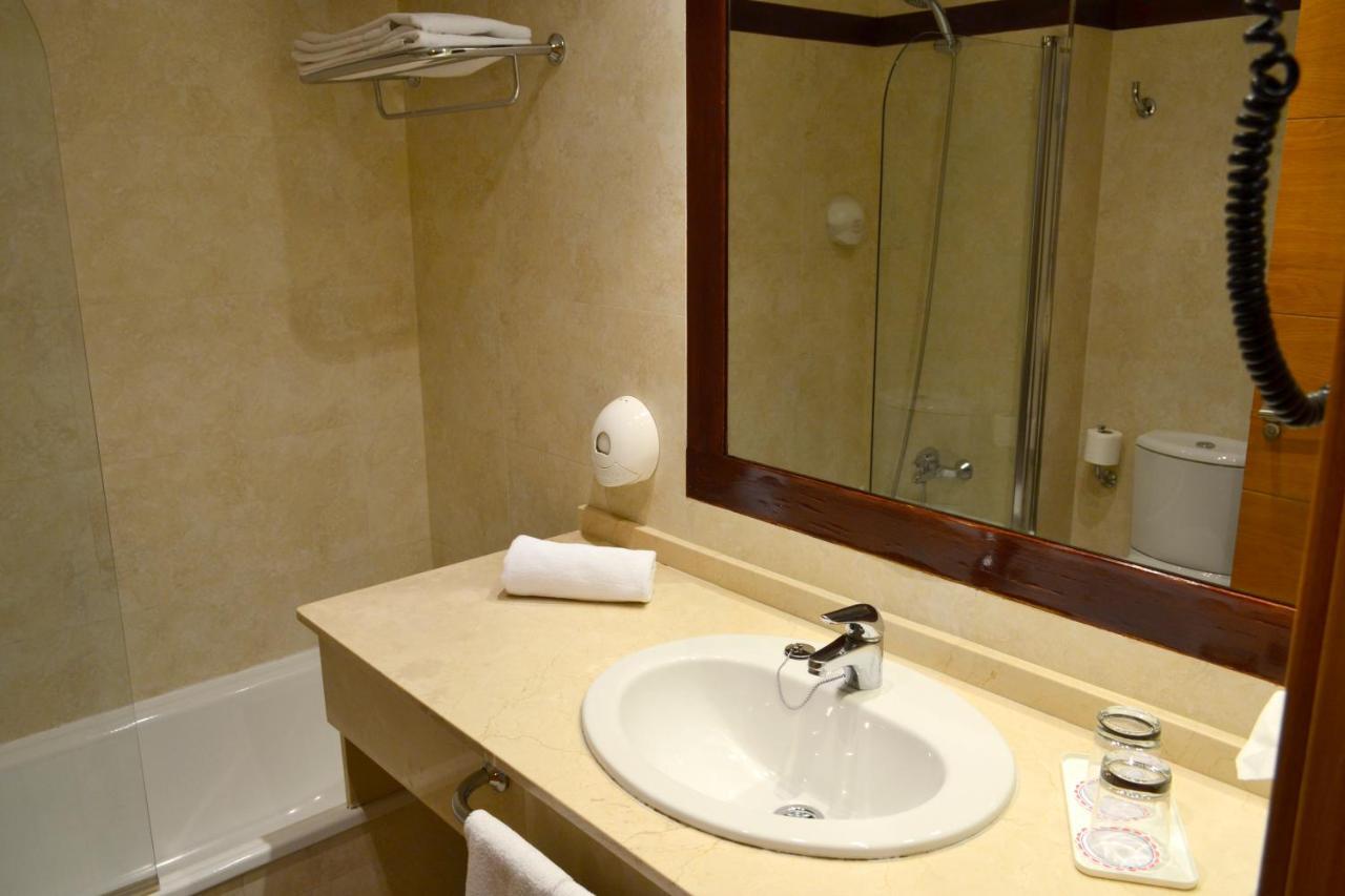 Hotel Alda Palacio Valdes Avilés Eksteriør billede